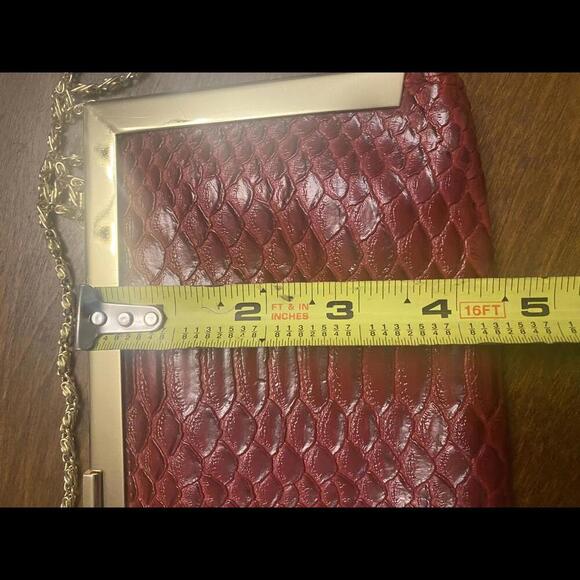 Vintage Jessica McClintock Snake Embossed &Gold  Metallic Clutch Set - Picture 12 of 14